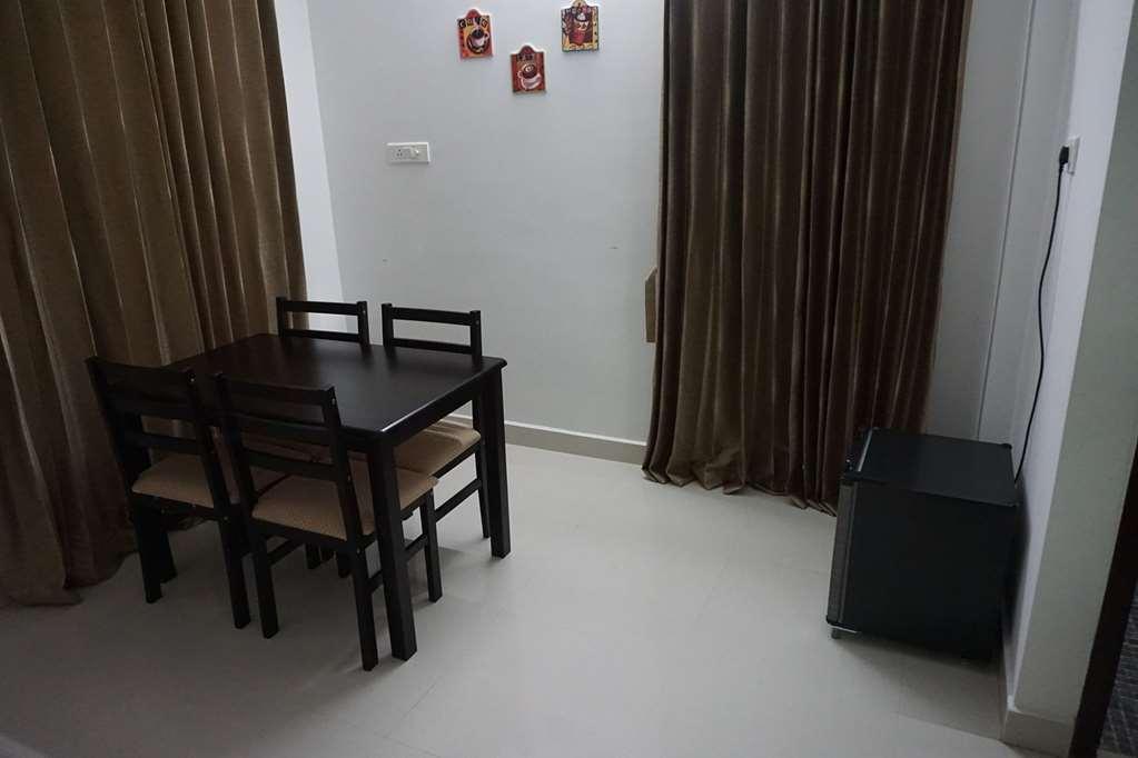 Sea La Vie Covelong Beach Resort Kelambākkam Kamer foto
